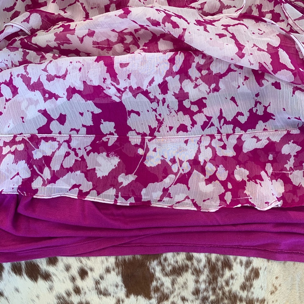 !3 for $25! Floral Ruffle Tank NY&Co - Picture 6 of 9